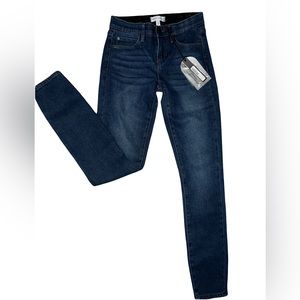 Kendall & Kylie Jeans NWT❗️❗️❗️